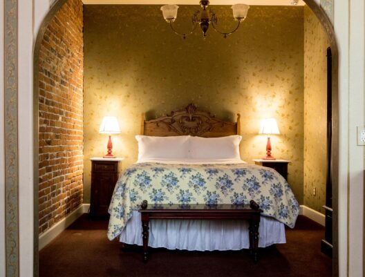 Stay, The Bishop Hotel